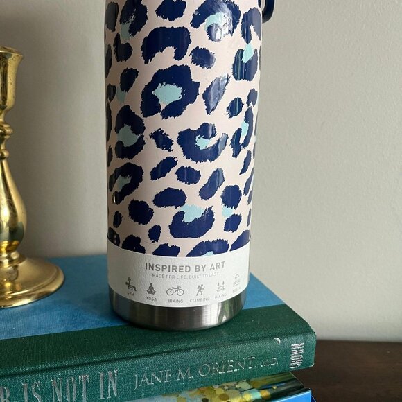 New Hydrapeak Artisan 32oz Insulated Water Bottles with Straw Lid - Picture 2 of 5